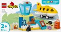LEGO Klocki DUPLO 10443 Pierwszy raz: Na lotnisku